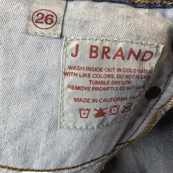 J Brand Jean Shorts Womens Cuffed Short Denim Stretch Mid Rise Dark Wash 26 - Picture 6 of 8